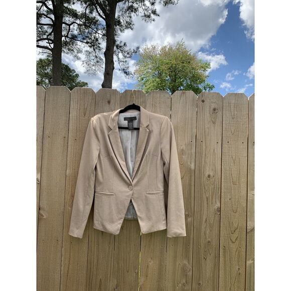 Suzy Shier Womens Suit Jacket Blazer Beige Long Sleeve Small Petite Work - Picture 3 of 7